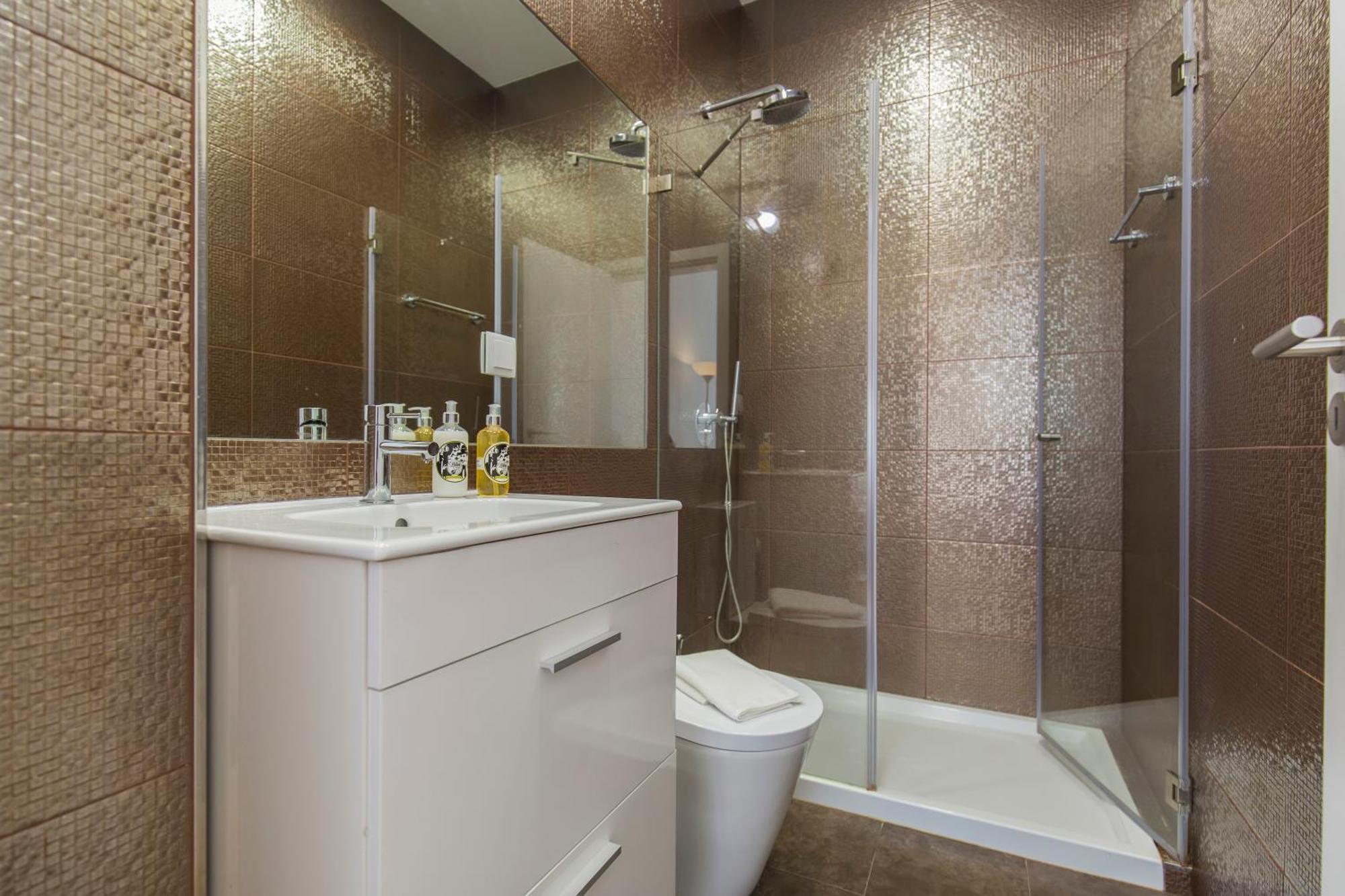 100 A - Casa Chiado-charming Apartamento